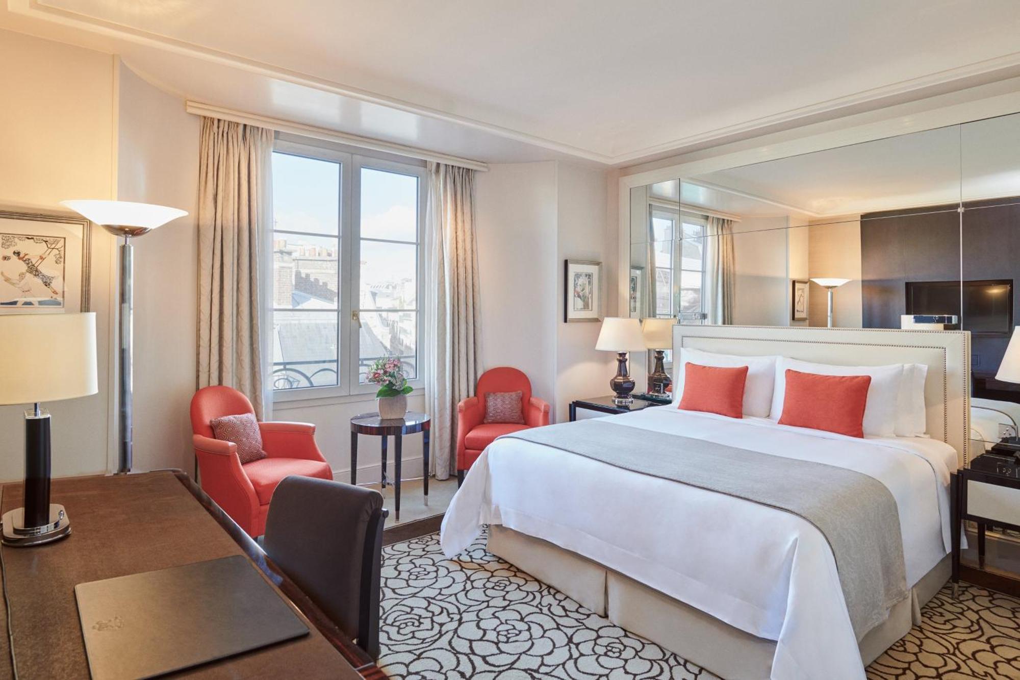 Prince De Galles, A Luxury Collection Hotel, Paris Exterior photo